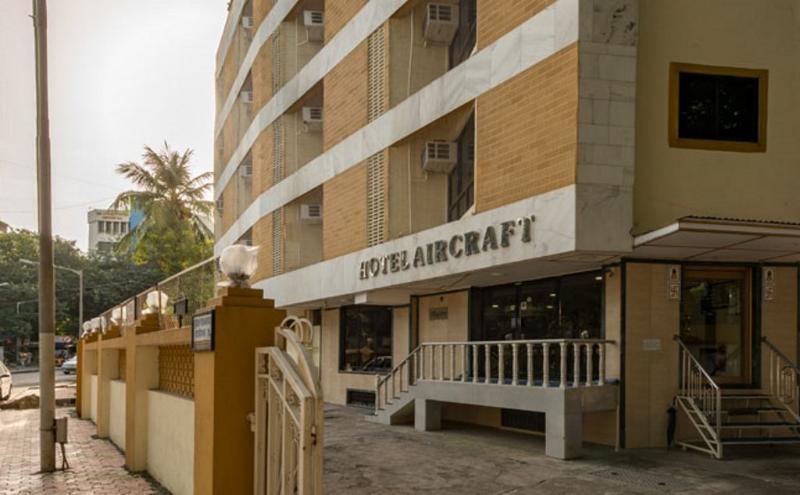 Hotel Aircraft International Bombay Exterior foto